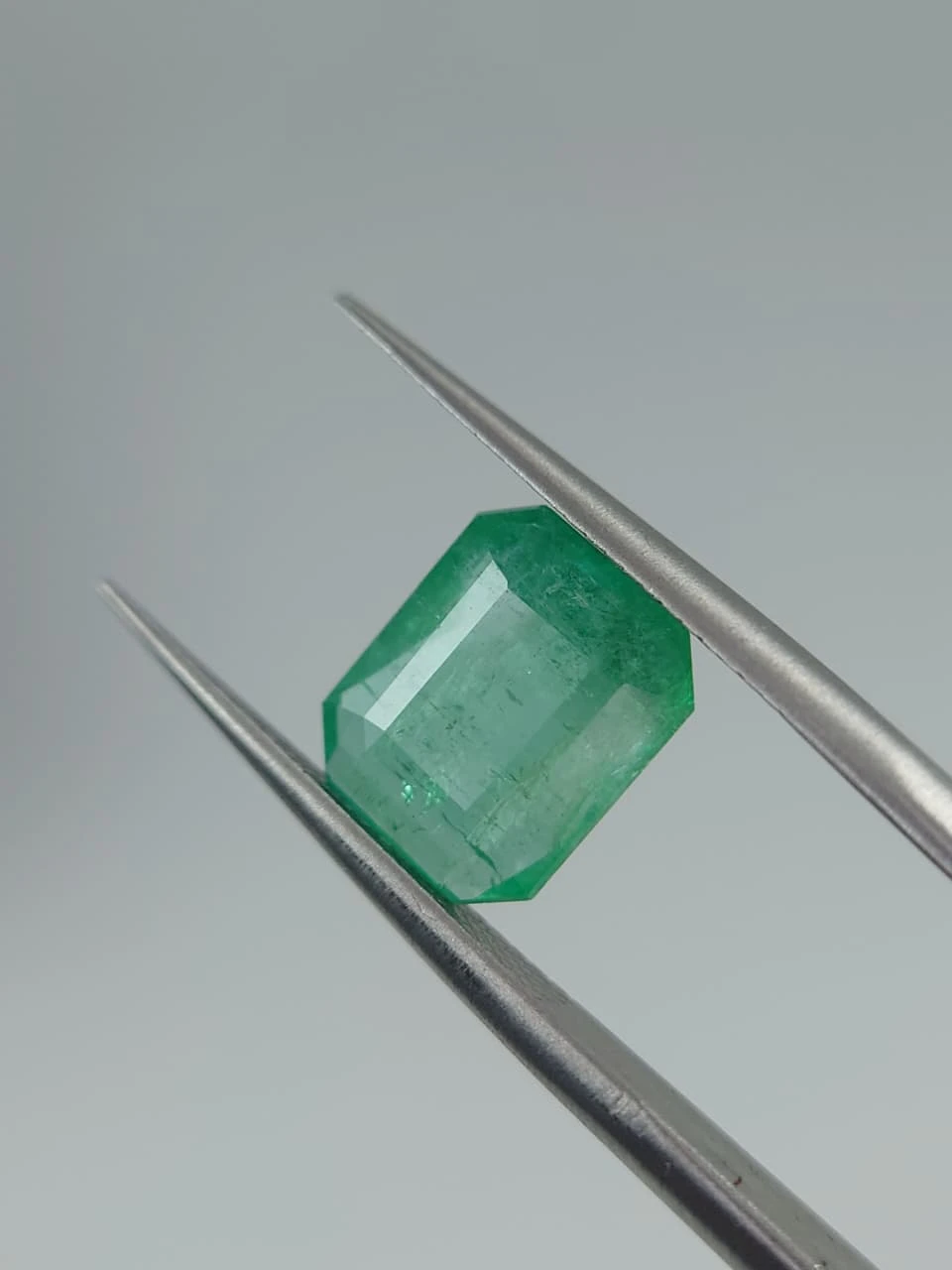 3.14ct Natural Octagon Cut Emerald from Afghanistan — view 3